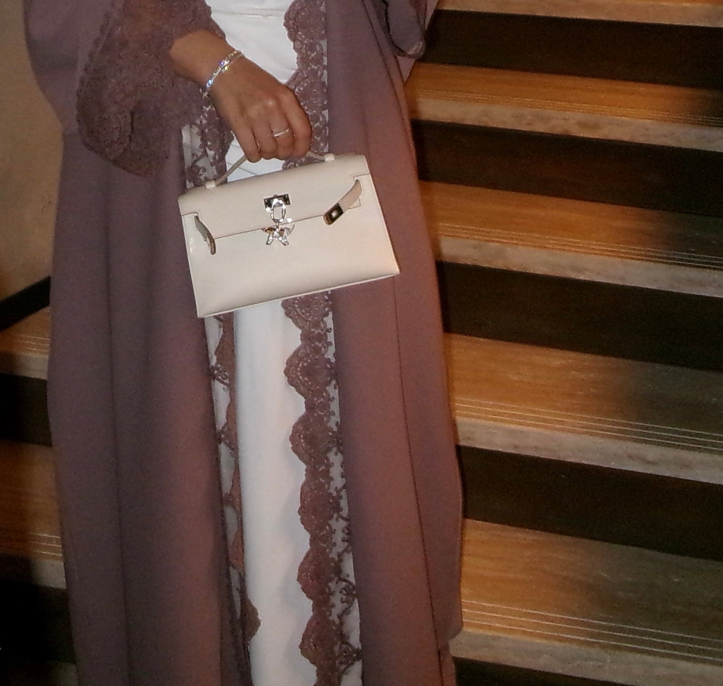 Blush abaya