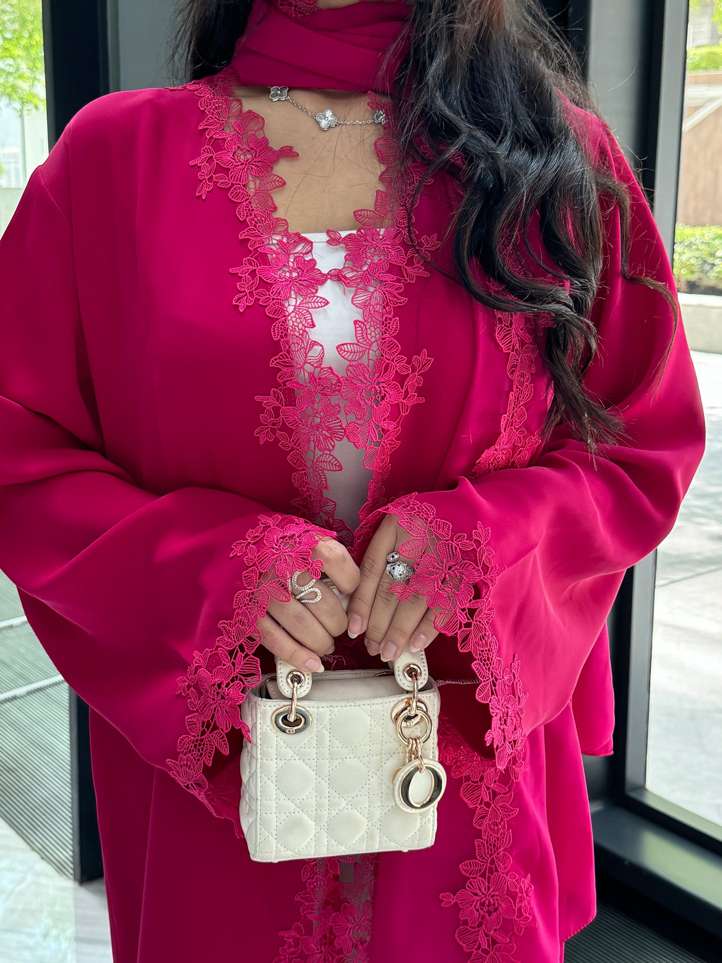 Fuchsia abaya