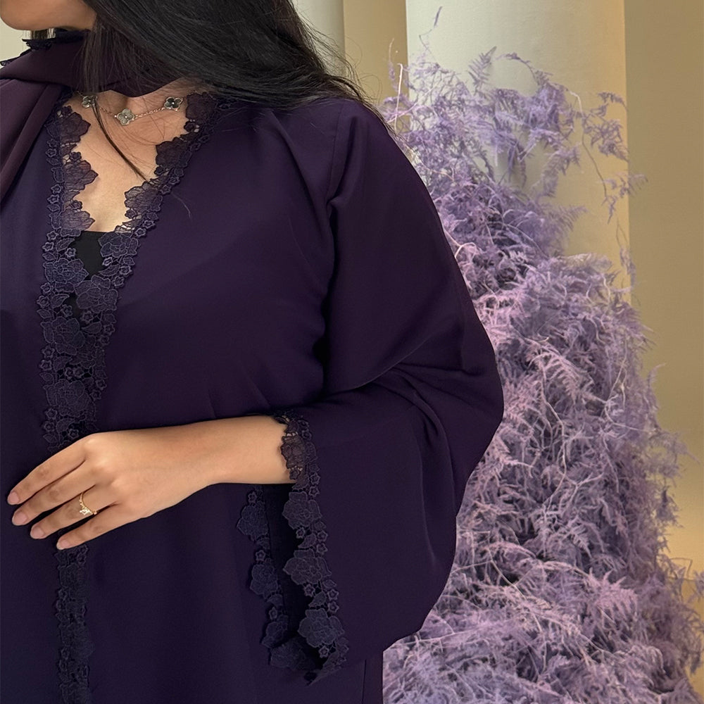 Violet abaya